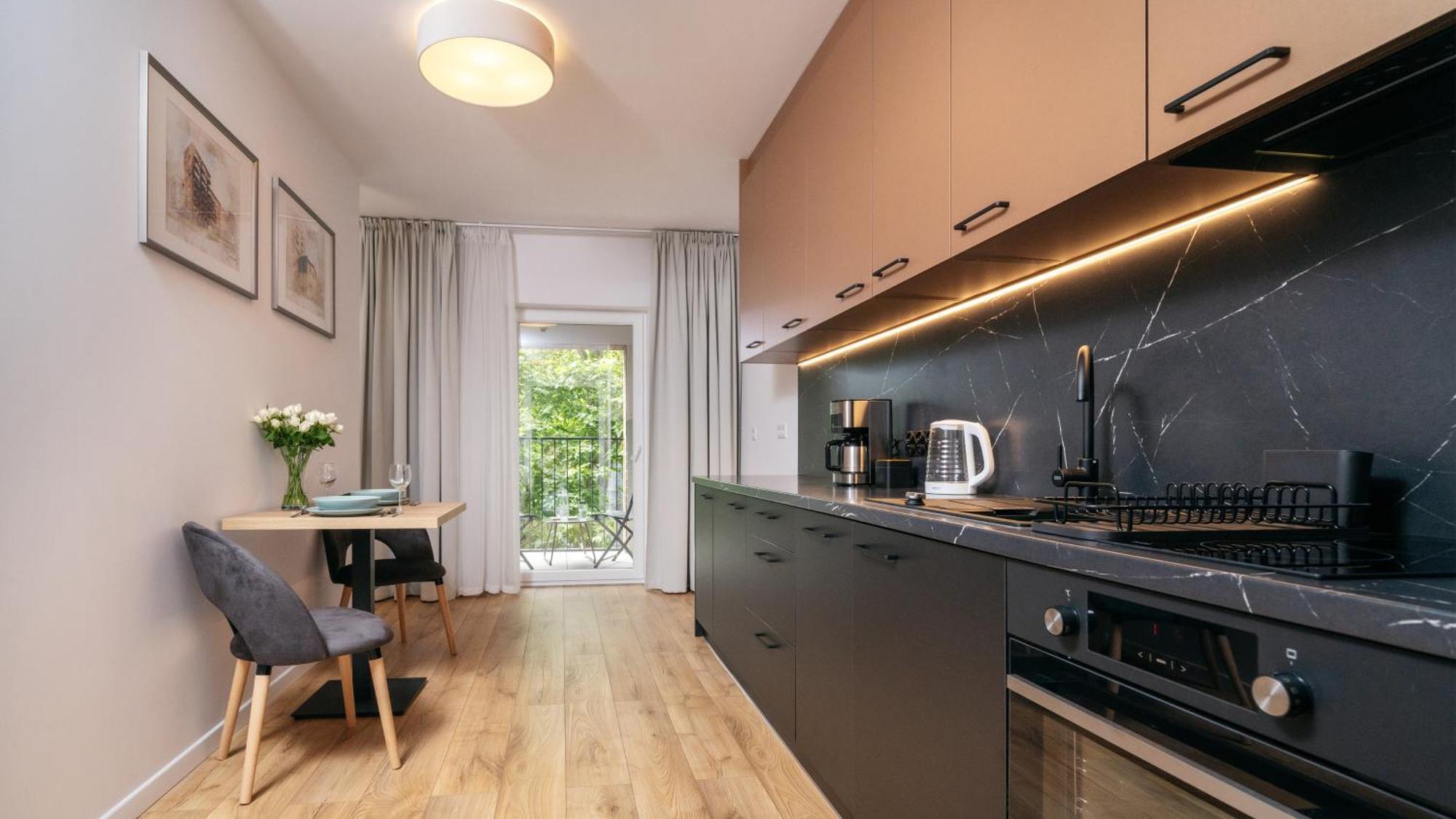 Apartamenty Sun & Snow Atal City Square Βρότσλαβ Εξωτερικό φωτογραφία
